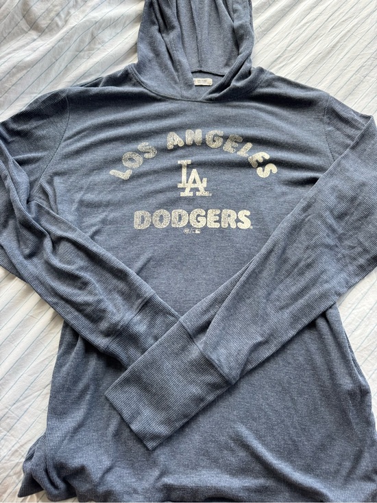 47 Tops - 47 - Los Angeles Dodgers Blue Hooded Pullover Sweatshirt size: medium